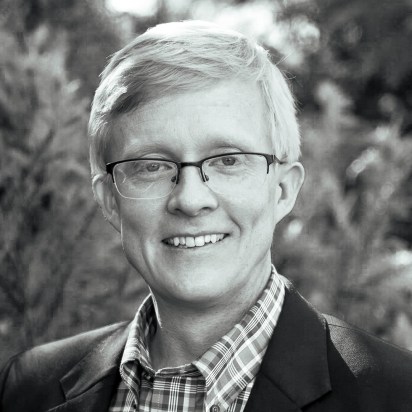 Headshot of David Roach